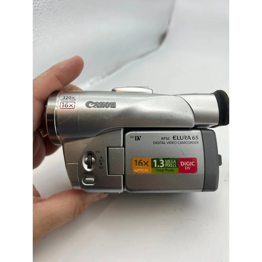 Canon Elura 65 Digital Video Camcorder FOR PARTS
